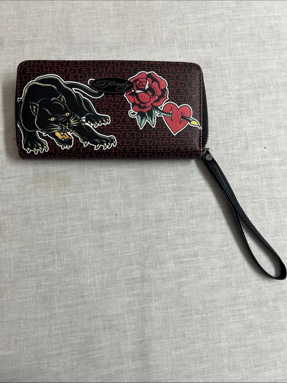 🌞 Ed Hardy NWOT Red & Black PU Panter Rose Heart Zip Wallet Wristlet One Size